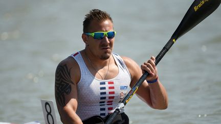 Après Nélia Barbosa en KL3 200 m, Rémy Boullé a obtenu une nouvelle médaille pour la délégation tricolore en para-canoë. Le Français a en effet pris la 3e place de sa finale en KL1 200 m derrière le favori hongrois Peter Kiss et l'Italien Esteban Farias.