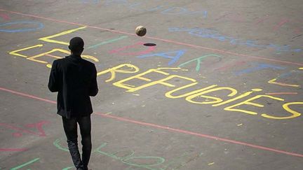  (Les migrants se sont notamment installés dans le collège Guillaume Budé © Maxppp)