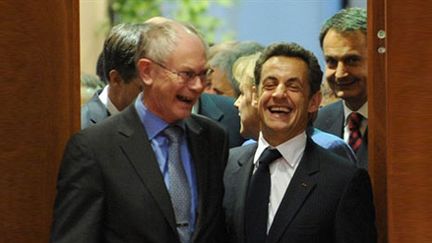 Herman Van Rompuy et Nicolas Sarkozy lors Conseil européen à Bruxelles, le 25 mars 2010. (AFP - Georges Gobet)