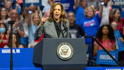 La vice-présidente américaine Kamala Harris, à Madison (Wisconsin), le 19 septembre 2024. (BRETT JOHNSEN / AFP)