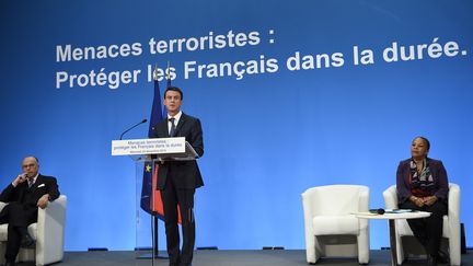 Manuel Valls donne une conférence de presse à l'Elysée, mercredi 23 décembre 2015.&nbsp; (AFP)