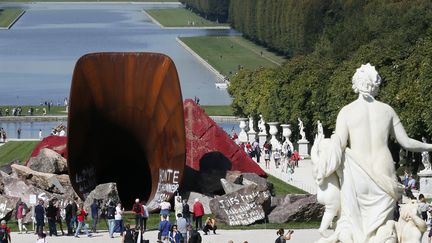 Sculpture d'Anish Kapoor au château de Versailles
 (PATRICK KOVARIK / AFP)