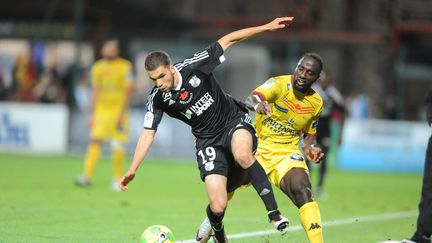 Amiens (en noir) se sort du piège amiénois (en jaune) (MAXPPP)