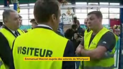 Emmanuel Macron rencontre deux intérimaires de l'usine Whirlpool d'Amiens