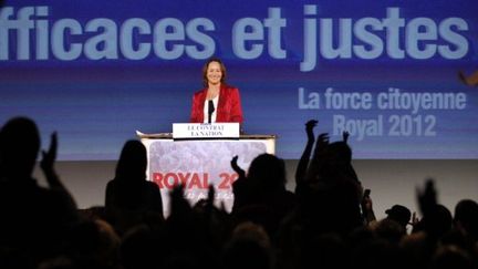 Ségolène Royal en meeting à Montreuil, près de Paris, le 10 septembre 2011 (PATRICK KOVARIK / AFP)