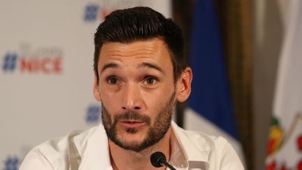 Hugo Lloris en conférence de presse, le 18 juillet 2018, à Nice (Alpes-Maritimes).&nbsp; (VALERY HACHE / AFP)