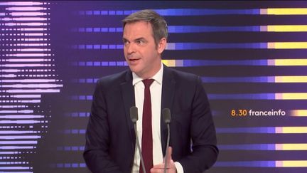 Olivier Véran, porte-parole du gouvernement, était l'invité du "8h30 franceinfo", mercredi 11 janvier 2023. (FRANCEINFO / RADIOFRANCE)