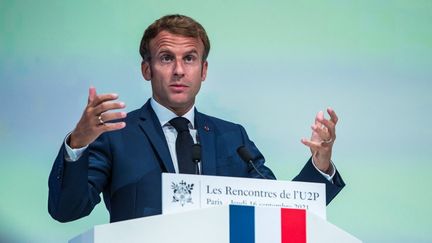 Discours&nbsp;d'Emmanuel Macron&nbsp;devant environ 600 membres de l'Union des entreprises de proximité (U2P) à la Maison de la Mutualité à Paris.&nbsp; (CHRISTOPHE PETIT TESSON / POOL)