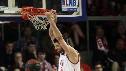 Le dunk rageur d'Antoine Diot, qui jouera les demi-finales de Pro A (JEAN MARC LOOS / MAXPPP)