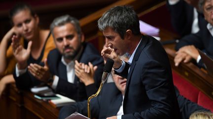 Le député de La France insoumise, François Ruffin, à l'Assemblée nationale à Paris, le 2 octobre 2018. (CHRISTOPHE ARCHAMBAULT / AFP)