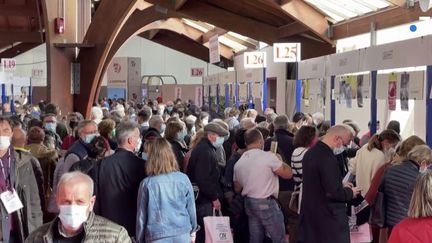 Brive : le salon du livre connaît un franc succès (FRANCE 3)