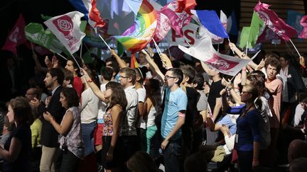 Des jeunes militants pendant l'université d'été du Parti socialiste, à La Rochelle (Charente-Maritime),&nbsp;le 25 août 2013.&nbsp; (MAXPPP)