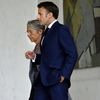 La Première ministre, Elisabeth Borne, et le président de la République, Emmanuel Macron, le 23 mai 2022 à l'Elysée. (MAXPPP)