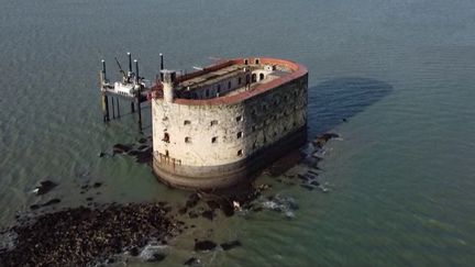 Charente-Maritime : le Fort Boyard menace de s’effondrer (France 2)