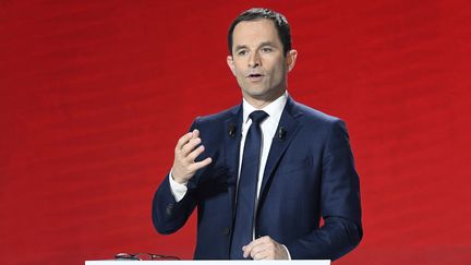 Primaire de la gauche : offensive sur Benoit Hamon