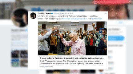 David Perlman porte&nbsp;un toast pour célébrer les 150 ans du "San Fransisco Chronicle", le 16 janvier 2015.&nbsp; (DAVID R. BAKER / TWITTER)