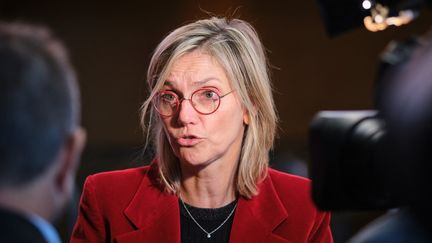 La ministre de la Transition écologique, Agnès Pannier-Runacher, lors d'une conférence de presse, à Nantes (Loire-Atlantique), le 3 octobre 2024. (ADRIEN AUZANNEAU / HANS LUCAS / AFP)