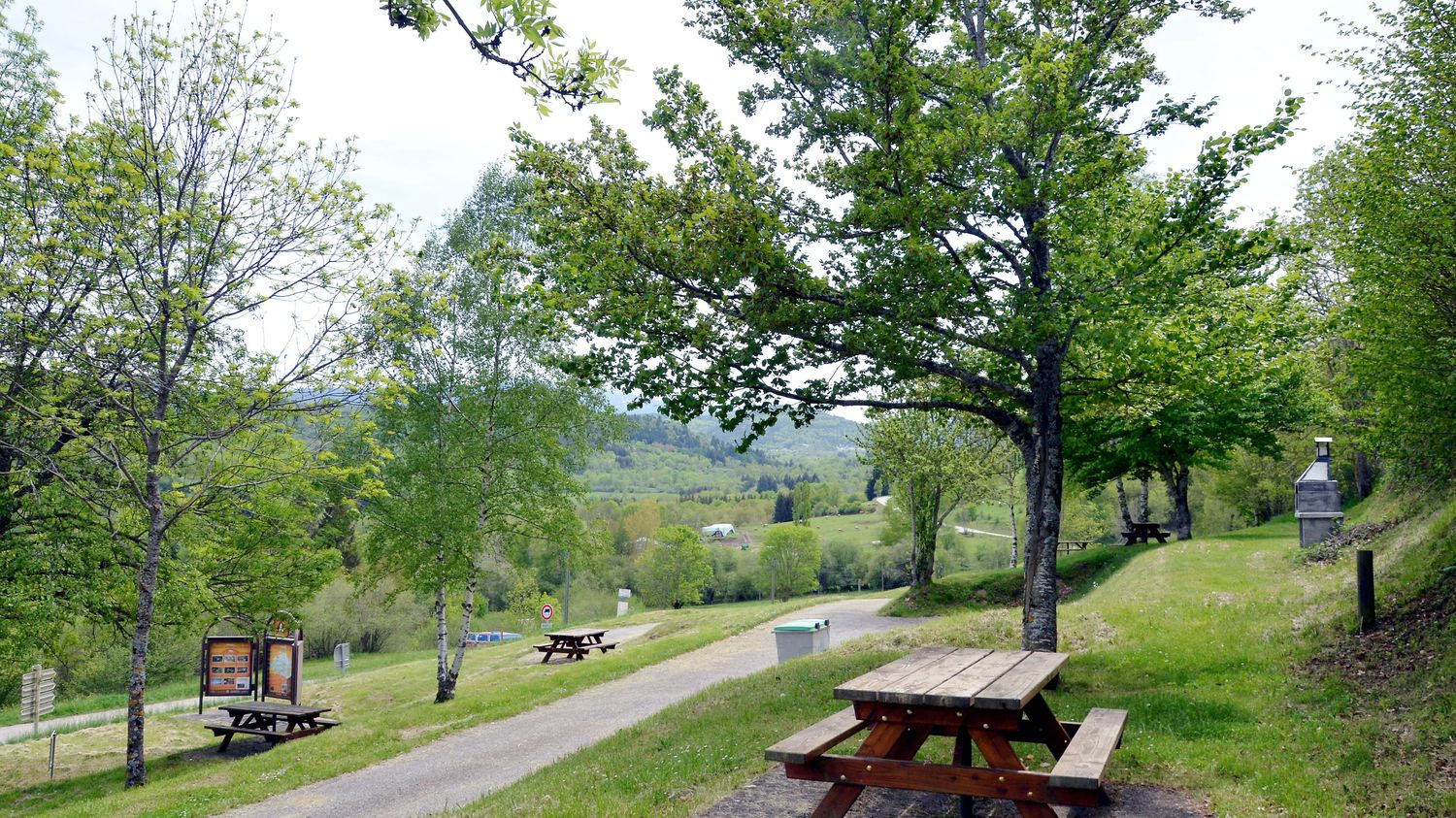 In Deutschland löste ein gleichgeschlechtliches Sommercamp heftige Kontroversen aus