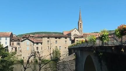 Tarn-et-Garonne : des résidents luttent contre le tourisme de masse