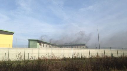 Incendie et mutinerie à la prison de Valence, le 27 novembre 2016. (Tommy Cattanéo - Radio France)