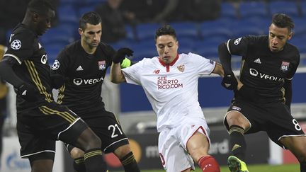 Le milieu de terrain Samir Nasri, le 7 décembre 2016 à Lyon. (PHILIPPE DESMAZES / AFP)