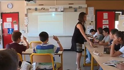 Collège : dix minutes de lecture après la pause déjeuner pour mieux travailler (CAPTURE D'ÉCRAN FRANCE 3)