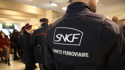 &nbsp; (Afin de prévenir tout risque, y compris d'attentat, 3000 agents de la sûreté ferroviaire seront mobilisés ©Maxppp)