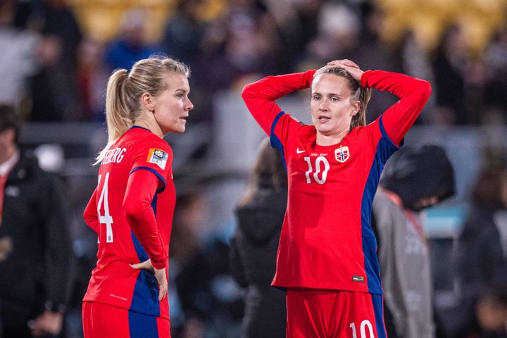 Norwegian stars Ada Hegerberg and Caroline Graham Hansen after the elimination of their selection in the round of 16 of the World Cup against Japan, August 5, 2023. (SIPA)