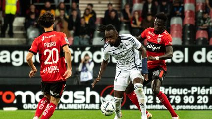 Alberth Elis lors du match aller entre Guingamp et Bordeaux, le 26 septembre 2023. (GUILLAUME SALIGOT / MAXPPP)