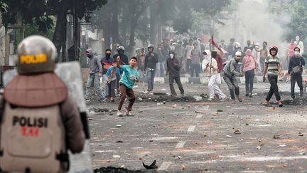 Manifestation, à Jakarta (Indonésie), le 22 mai 2019, au lendemain de la réélection du président Joko Widodo. (ANTON RAHARJO / ANADOLU AGENCY / AFP)