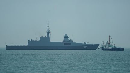 Un navire militaire chiniois, au large de Qingdao (est de la Chine), le 23 avril 2019.&nbsp; (LI JIN / IMAGINECHINA / AFP)