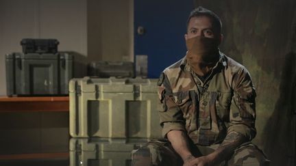 En 2019, le caporal-chef Maxime Blasco a participé au sauvetage de l'équipage d'un hélicoptère de l'armée.&nbsp; (FRANCE 2)