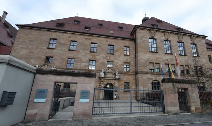 Le bâtiment commémoratif du procès&nbsp; de Nuremberg (1945-46). (CHRISTOF STACHE / AFP)