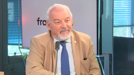 Charles Marinakis, président de Century 21 France, invité de franceinfo, le 26 juin 2023. (FRANCEINFO / RADIO FRANCE)