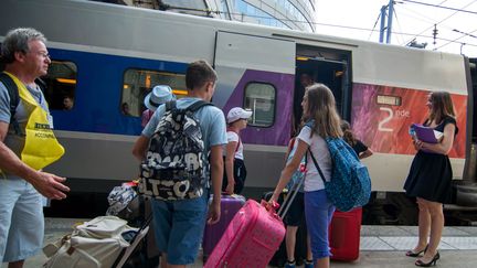 La ligne TGV Paris-Sud-Ouest totalement paralysée pendant cinq heures