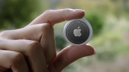 L'Air Tag d'Apple, le porte-clefs localisable. (HANDOUT / APPLE INC. / AFP)