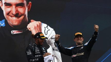 Une seule Marseillaise&nbsp;a retenti cette saison en formule 1. L'hymne national français a&nbsp;été entendu&nbsp;lors de la victoire d'Esteban Ocon sur le Grand Prix de Hongrie, le 1er août. Le Français a ainsi remporté son premier GP&nbsp;au terme d'une course marquée par de nombreux abandons dès le premier virage, une interruption et une piste détrempée. Sa victoire lui a permis d'entrer dans le cercle des Français vainqueurs de Grand Prix. Un cercle restreint puisque&nbsp;Ocon&nbsp;est le devenu le 14e Tricolore&nbsp;à monter sur la première marche du podium en F1. (FLORION GOGA / POOL / AFP)