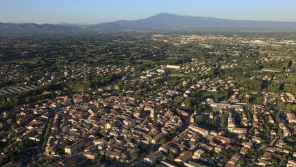 Vue a&eacute;rienne de Monteux (Vaucluse). (COLIN MATTHIEU / HEMIS.FR / AFP)