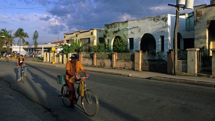 Dans la ville de Santa Clara, dans le centre de l'&icirc;le, d'o&ugrave; est parti l'autocar qui transportait les Fran&ccedil;ais. (LAURENCE SIMON / AFP)