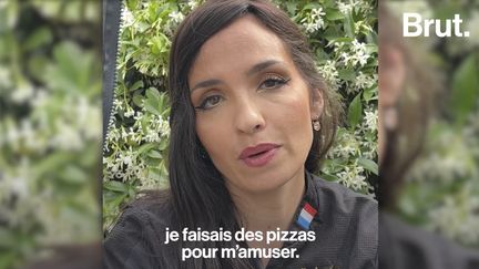 “Ça a été des mois d'entraînement.” Le 7 avril 2022, Caroline Maya, une pizzaiolo française, a été sacrée championne du monde de pizza en Italie, en duo avec le chef Alain-Patrick Fauconnet. Brut a fait sa rencontre.