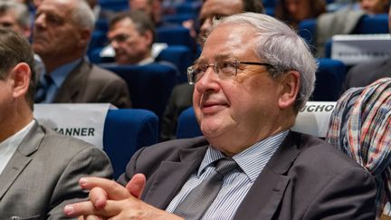 Jean-Paul Huchon lors d'une conférence de presse au stade de France (Seine-Saint-Denis), le 5 novembre 2015. (CHRISTOPHE BONNET / CITIZENSIDE.COM / AFP)