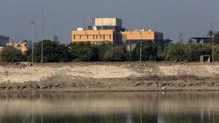 L'ambassade américaine à Bagdad, le 3 janvier 2020. (MURTADHA SUDANI / ANADOLU AGENCY / AFP)