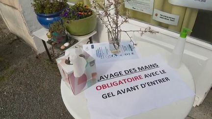 Face à la pandémie de Covid-19, de nombreuses initiatives solidaires sont mises en place. Chaque jour, France Télévisions s'attache à présenter l’une d’entre elles. (FRANCE 2)