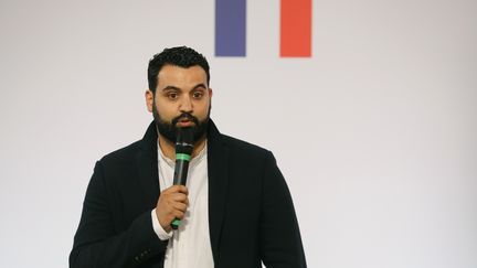 L'humoriste Yassine Belattar, le 22 mai 2018 à Paris. (LUDOVIC MARIN / POOL / AFP)