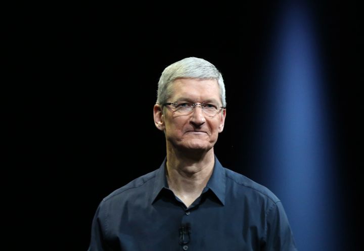 &nbsp; (Tim Cook, le patron d'Apple, n'est pas satisfait des résultats. © REUTERS/Robert Galbraith)