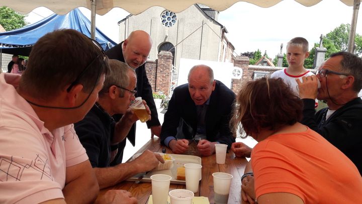 Le Front national a reccueilli 43 % des votes dans la 4e circonscription du Pas-de-Calais. Le candidat soutenu par le FN, Benoit Dolle, privilégie dans sa campagne les zones rurales plus reculées. Pour lui, "le Touquet est presque un corps étranger dans la circonscription". (MATHILDE LEMAIRE / RADIO FRANCE)