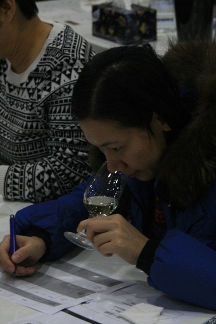 L'engouement pour le vin en Chine a permis le développement de cours d'initiation à l'œnologie. (Romain Ouertal)