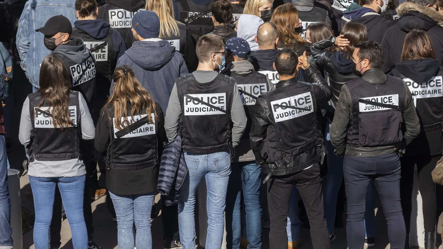 Réforme De La Police Judiciaire : Une Centaine De Policiers Réunis à ...