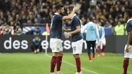 Olivier Giroud et André-Pierre Gignac associés face à l'Allemagne, le 13 novembre 2015 (JEAN MARIE HERVIO / DPPI MEDIA)