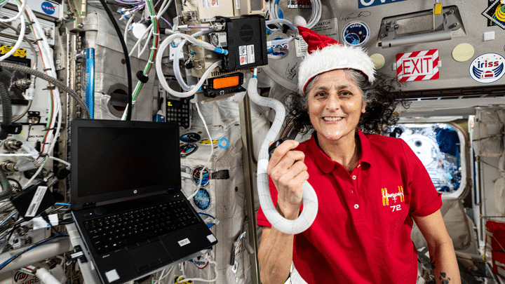 L'astronaute Suni Williams est arrivé en juin 2024 à bord de la station spatiale internationale pour une mission de huit jours, mais un problème technique l'a contrainte, avec son collègue Butch Wilmore, à passer Noël en orbite. (NASA Johnson Space Center/Cover Images/SIPA)